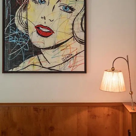 Restaurant Suedrast Dreilaendereck 호텔 아르놀드슈타인