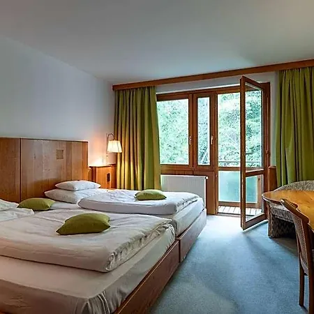 Restaurant Suedrast Dreilaendereck Otel Arnoldstein