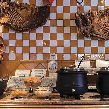 Otel Restaurant Suedrast Dreilaendereck